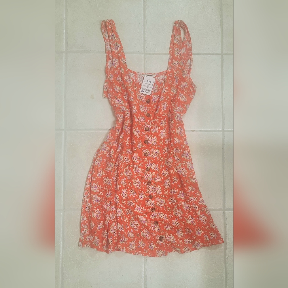 NWT American Eagle Coral Floral Dress